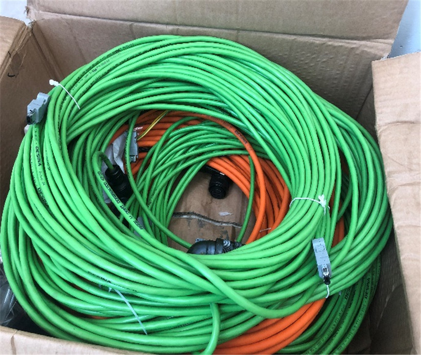 運動電纜